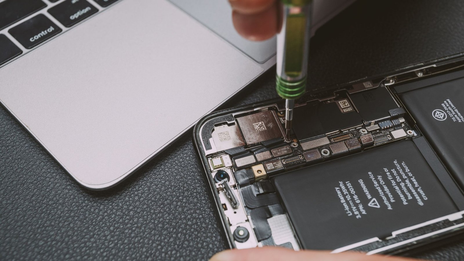 phone repair shop batu caves